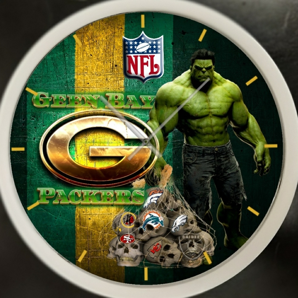 Hulk Green Bay clock